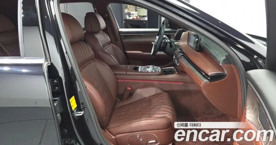 Genesis G90 