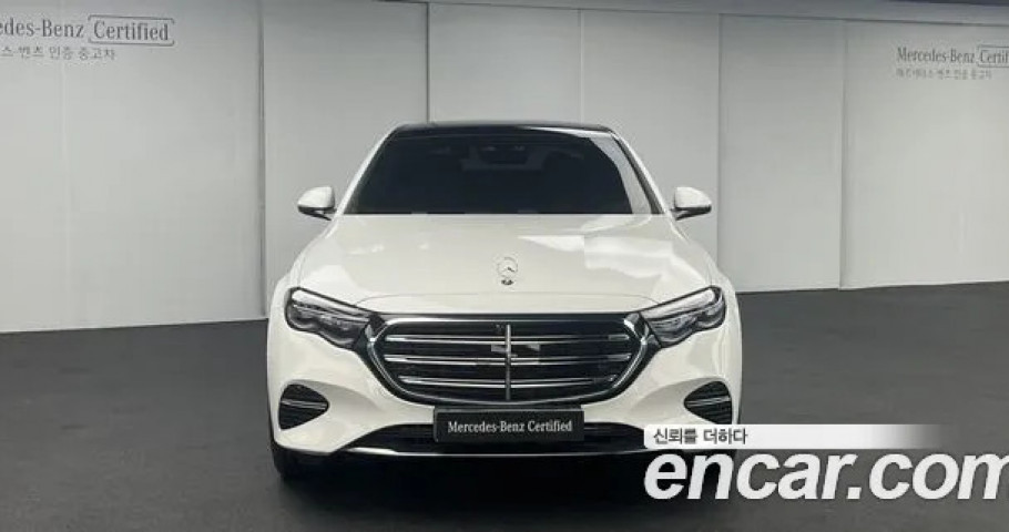 Mercedes-Benz E-Class 