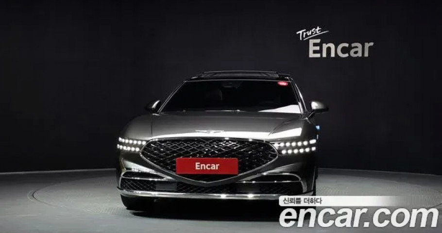 Genesis G90 