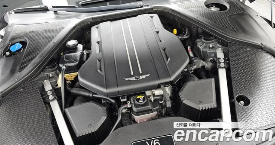 Genesis G90 