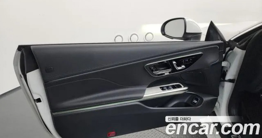 Mercedes-Benz Cle-Class 