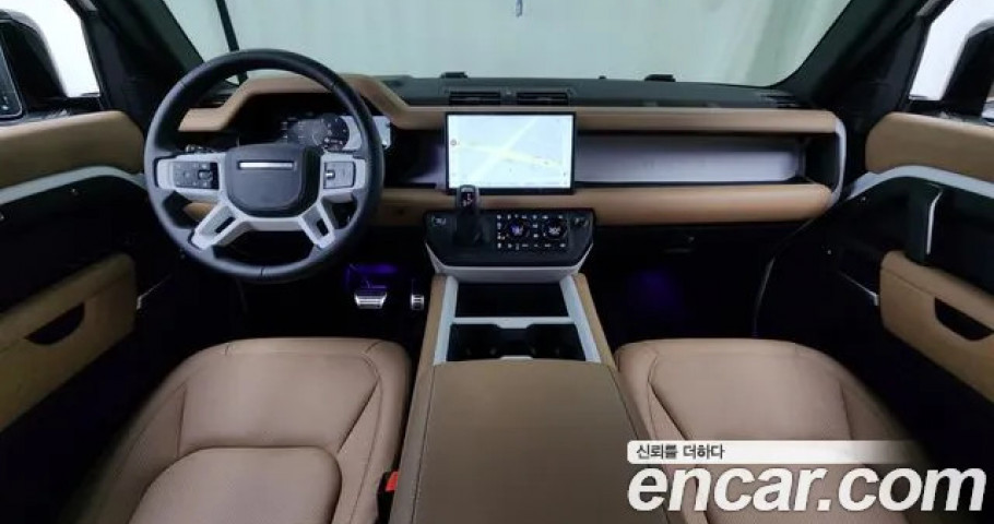 Land Rover Defender 