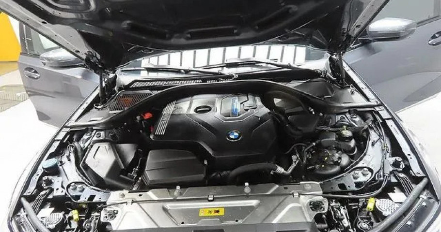 Bmw 3-Series 