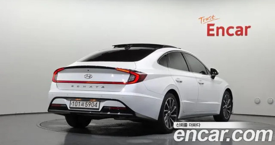 Hyundai Sonata 