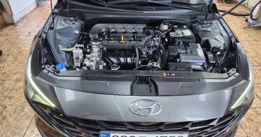 Hyundai Avante (Elantra) 
