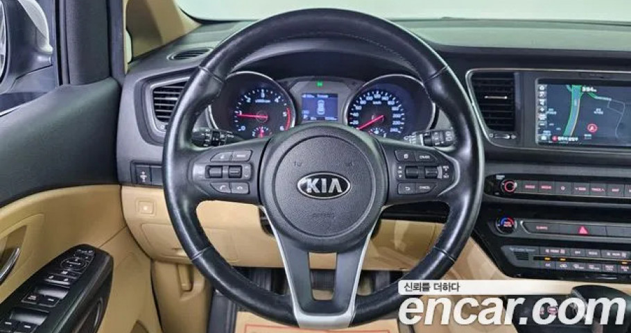 Kia Carnival 