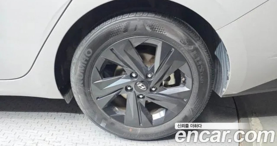 Hyundai Avante (Elantra) 