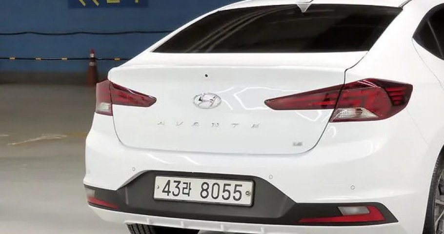 Hyundai Avante (Elantra) 