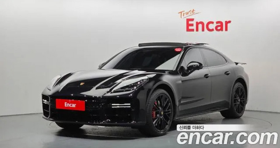 Porsche Panamera 