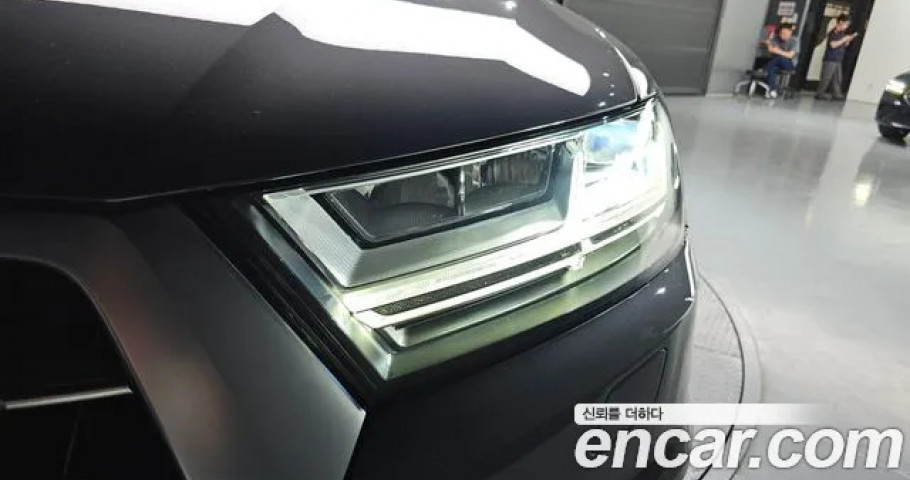 Audi Q7 