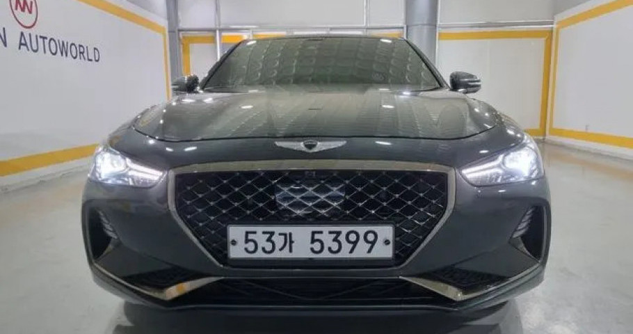 Genesis G70 