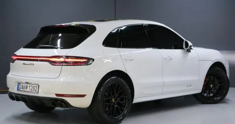 Porsche Macan 