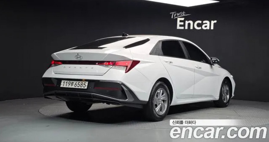 Hyundai Avante (Elantra) 