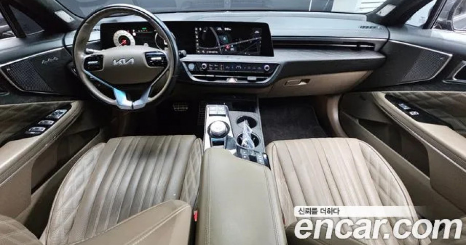 Kia K8 
