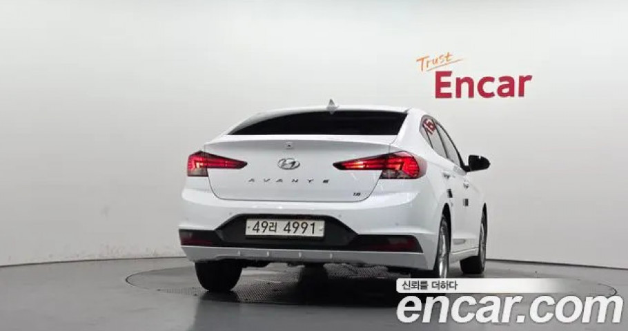 Hyundai Avante (Elantra) 