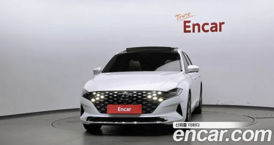 Hyundai Grandeur 