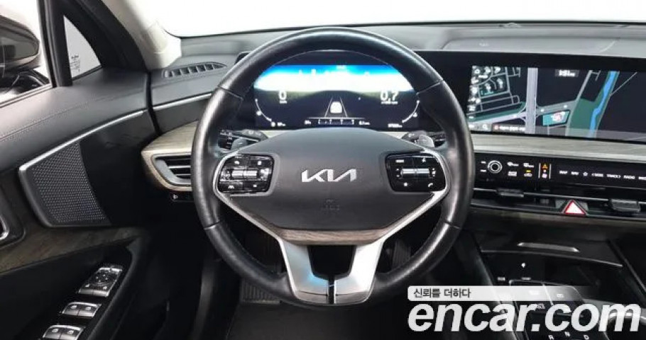 Kia K8 