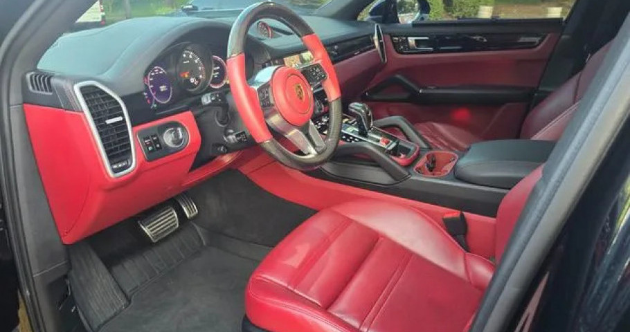 Porsche Cayenne 