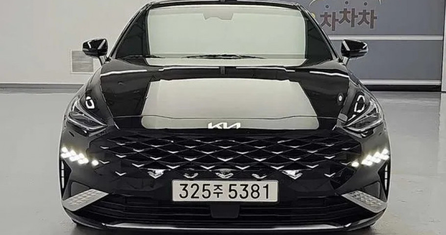 Kia K8 
