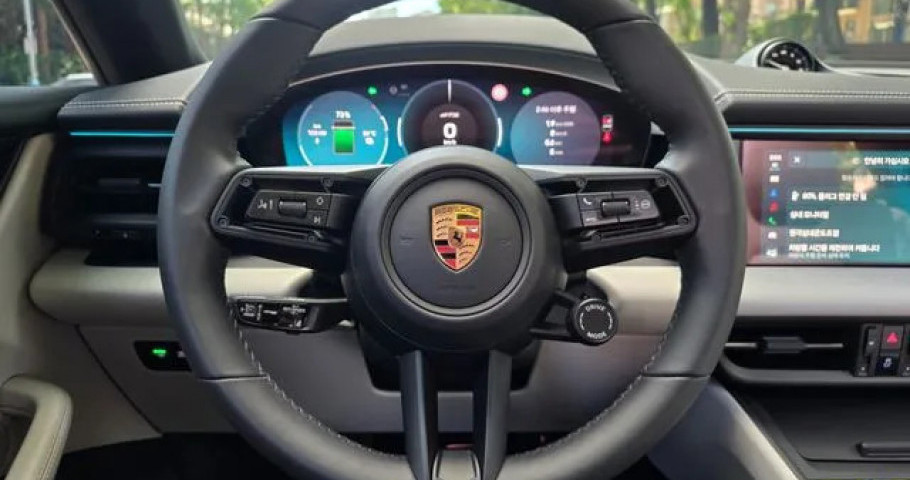 Porsche Macan 