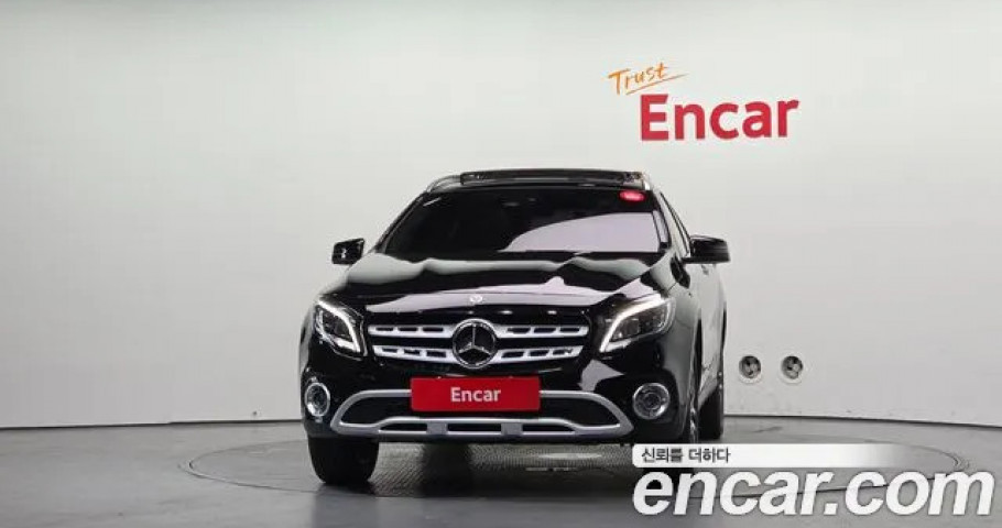 Mercedes-Benz Gla-Class 