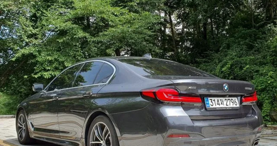 Bmw 5-Series 