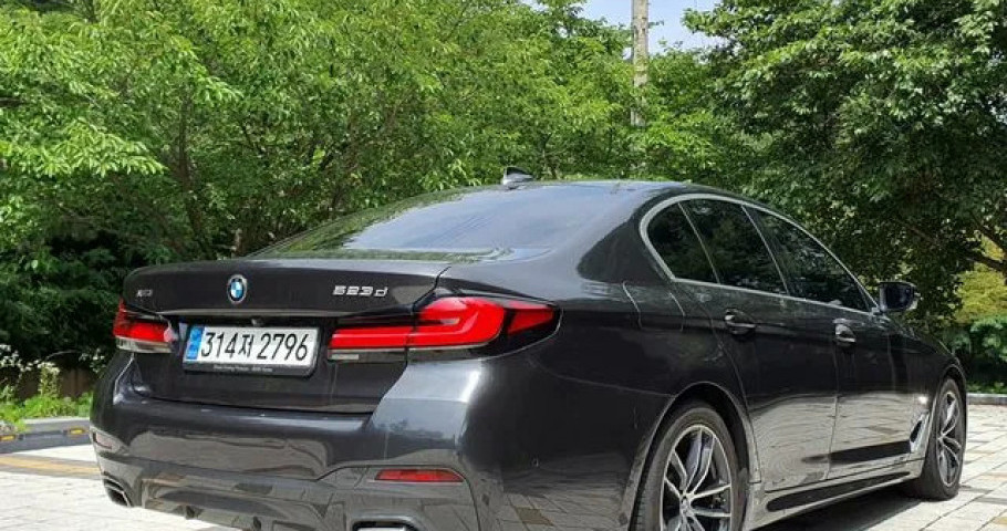 Bmw 5-Series 