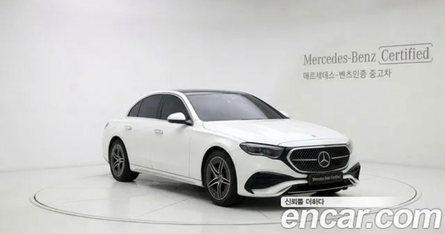 Mercedes-Benz E-Class 