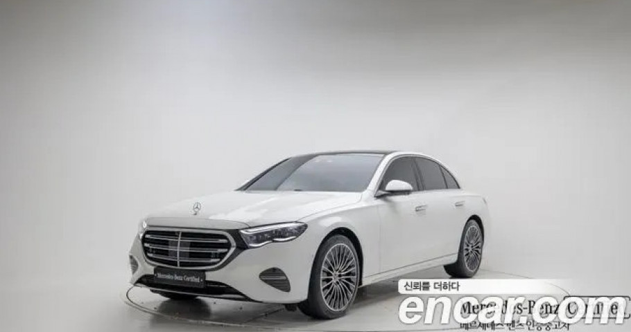 Mercedes-Benz E-Class 