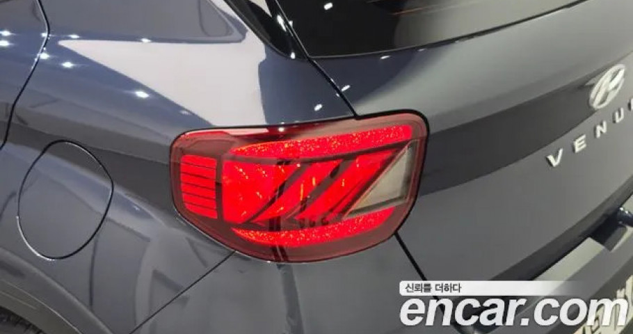 Hyundai Venue 