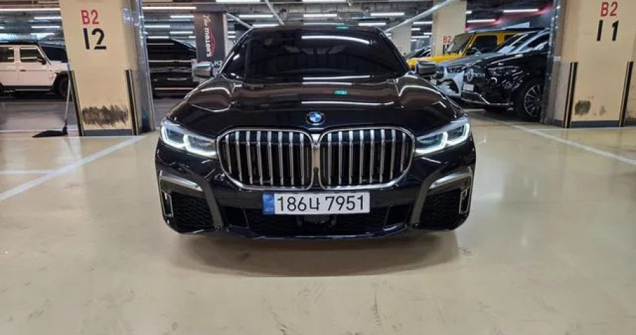 Bmw 7-Series 