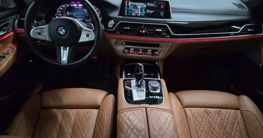 Bmw 7-Series 