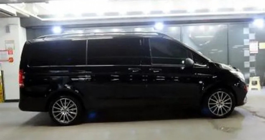 Mercedes-Benz V-Class 