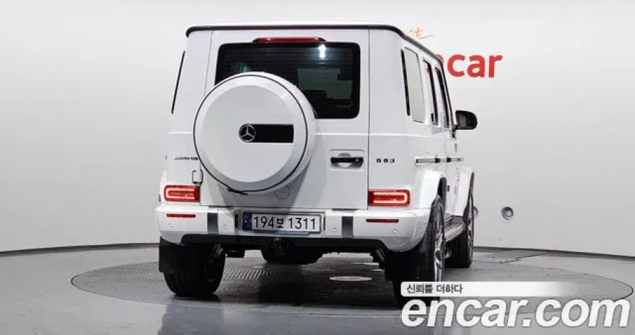 Mercedes-Benz G-Class 