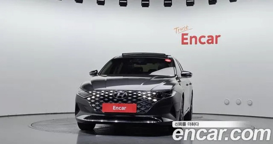 Hyundai Grandeur 