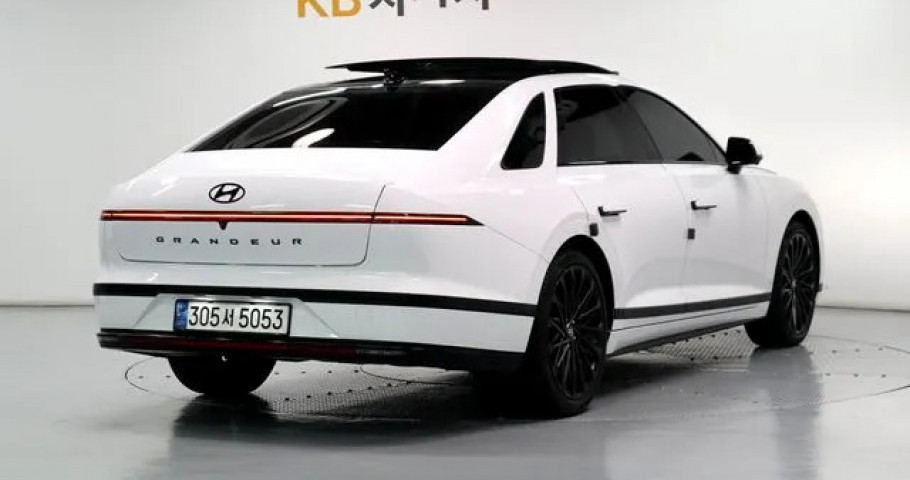 Hyundai Grandeur 
