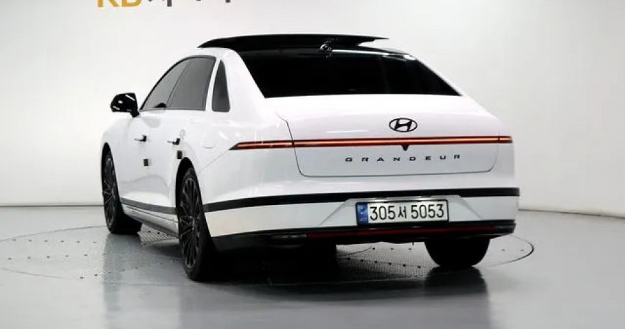 Hyundai Grandeur 