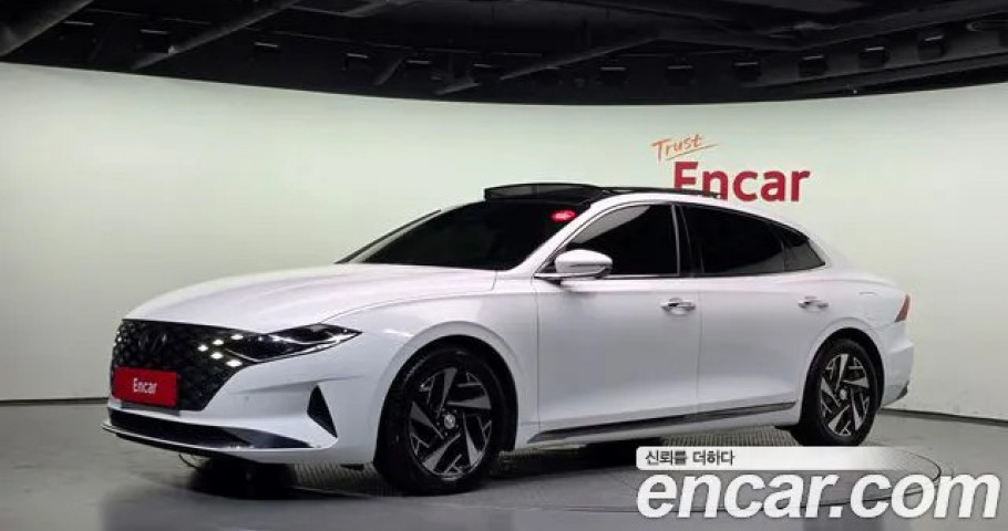 Hyundai Grandeur 