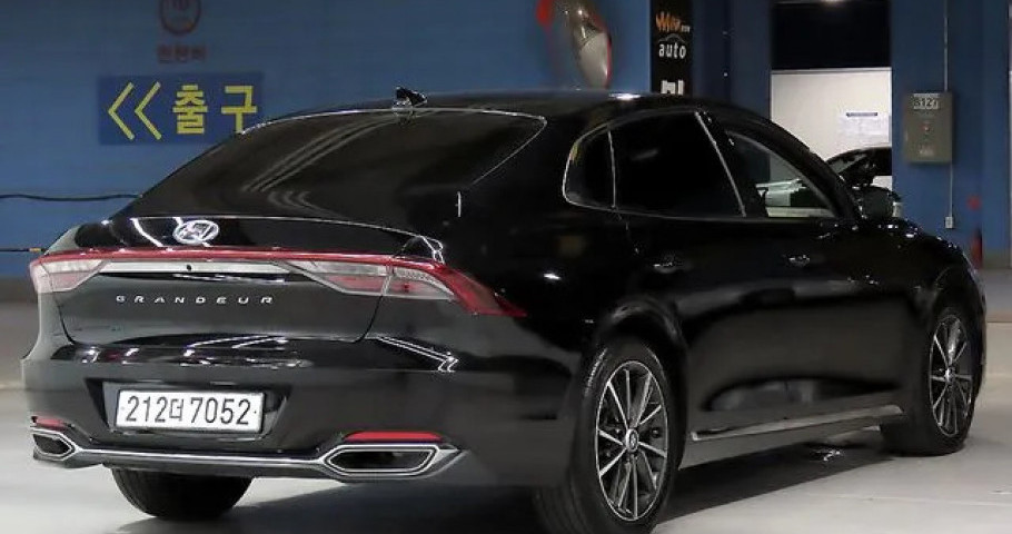 Hyundai Grandeur 