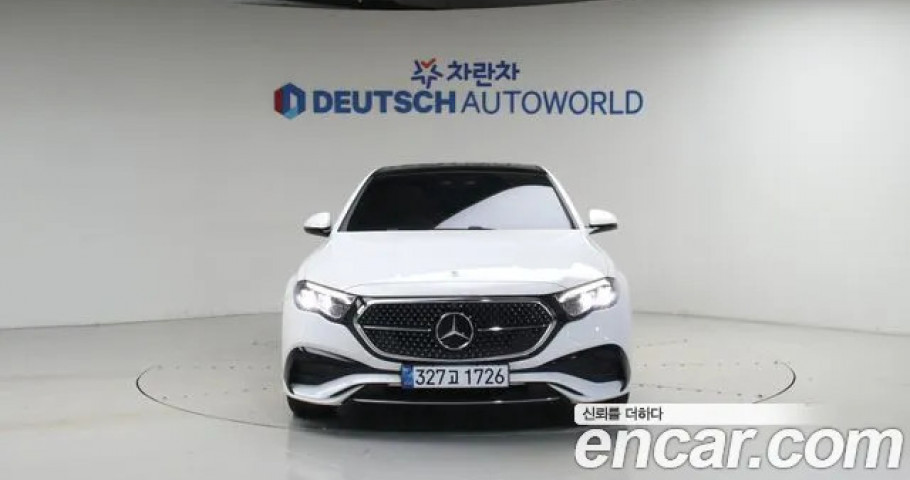 Mercedes-Benz E-Class 