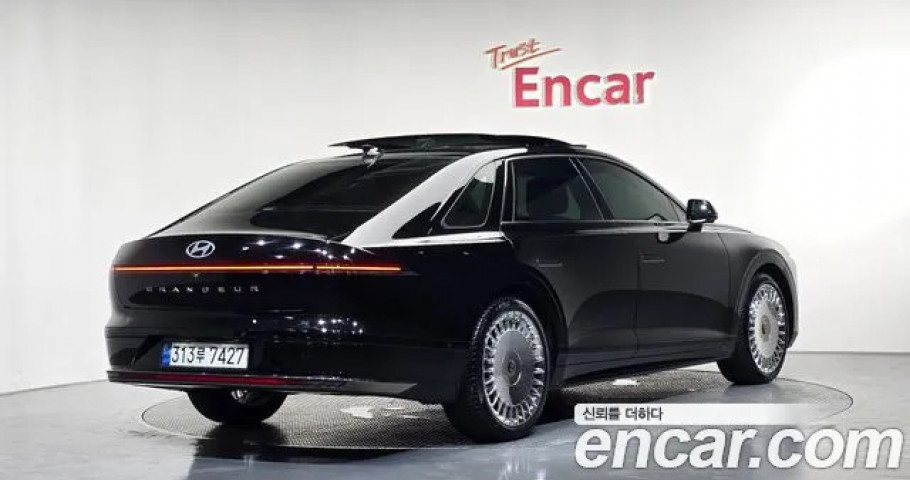 Hyundai Grandeur 