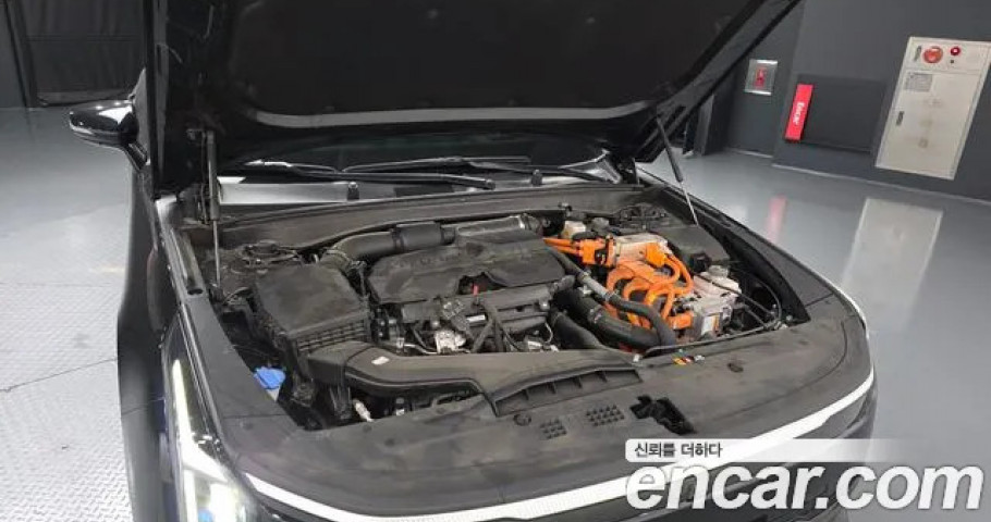 Kia K8 