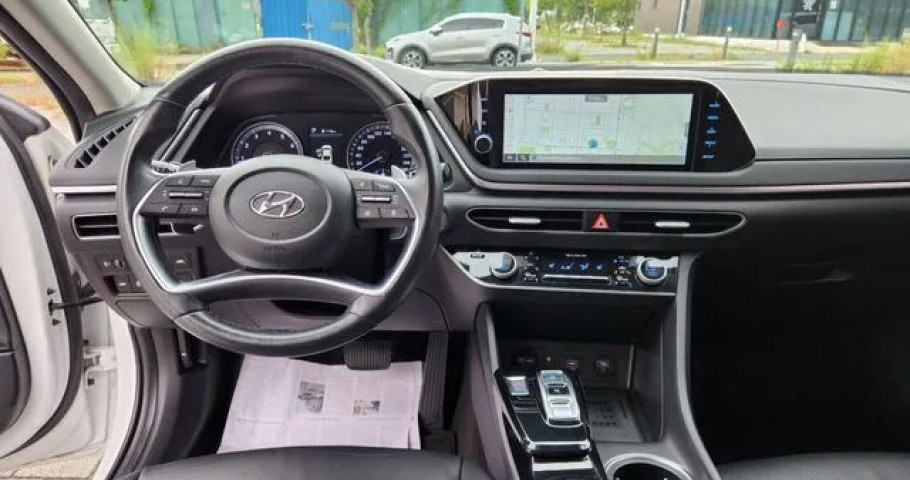 Hyundai Sonata 