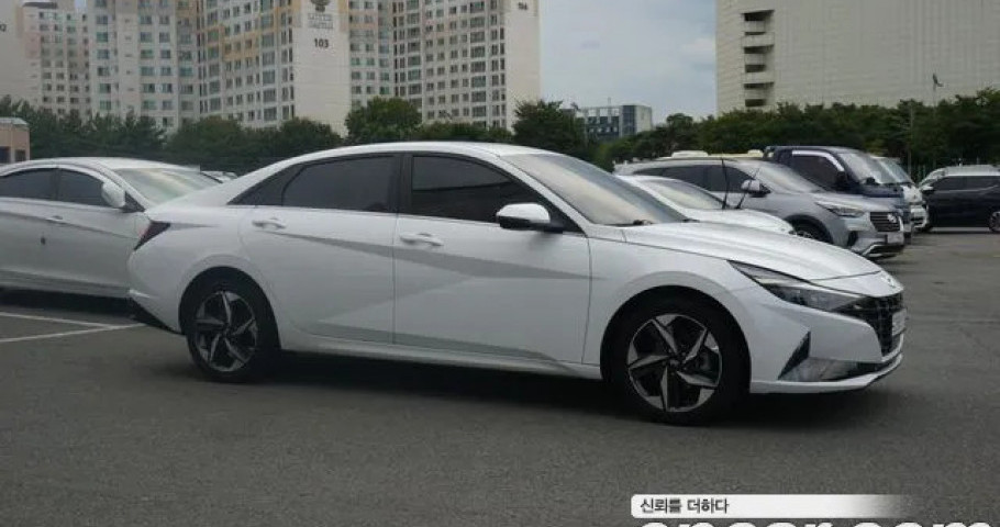 Hyundai Avante (Elantra) 