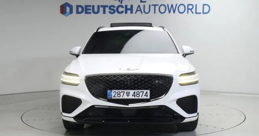 Genesis Gv70 