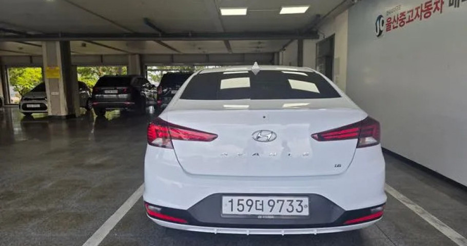 Hyundai Avante (Elantra) 