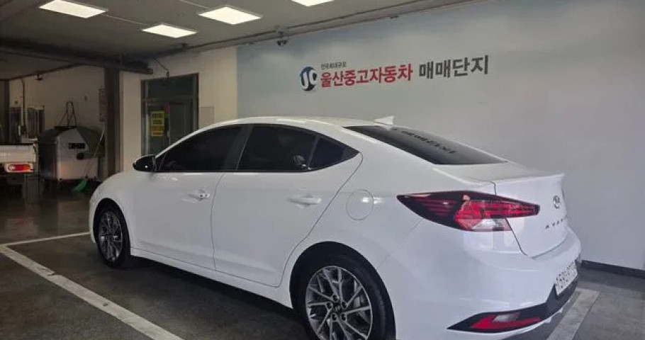 Hyundai Avante (Elantra) 