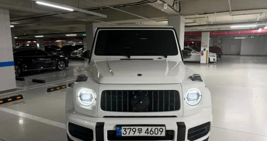 Mercedes-Benz G-Class 