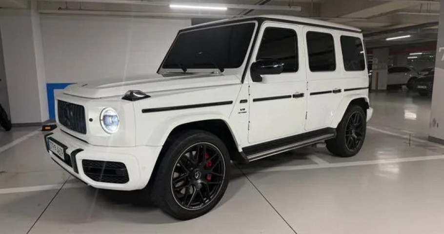 Mercedes-Benz G-Class 