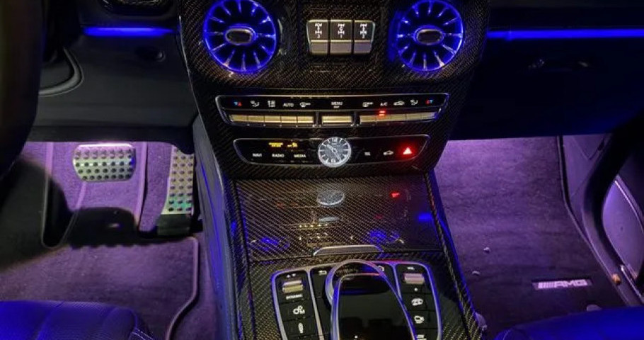 Mercedes-Benz G-Class 